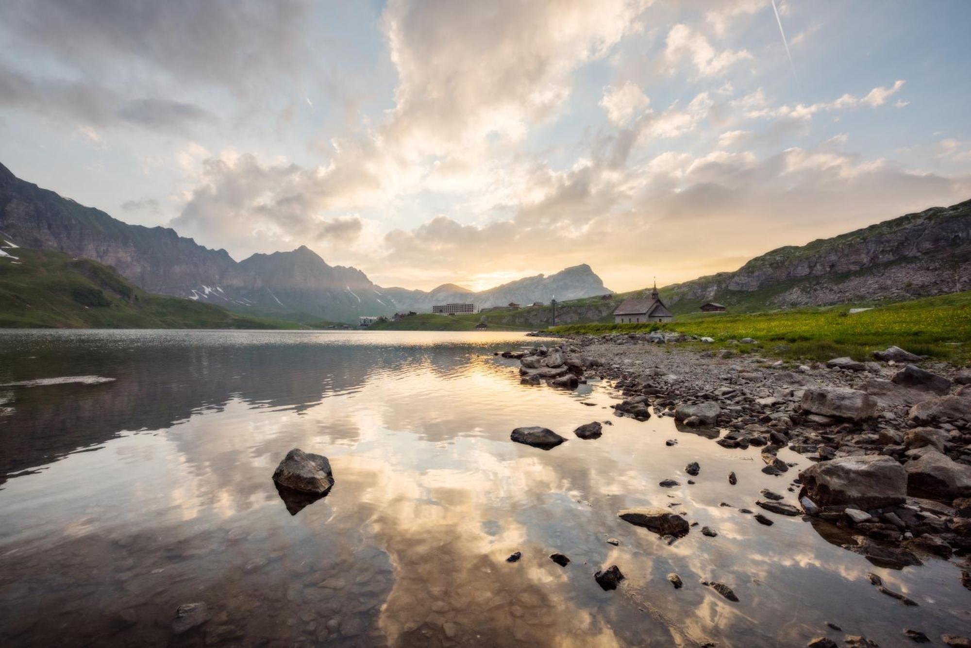 Berghotel Distelboden Melchsee Frutt ภายนอก รูปภาพ