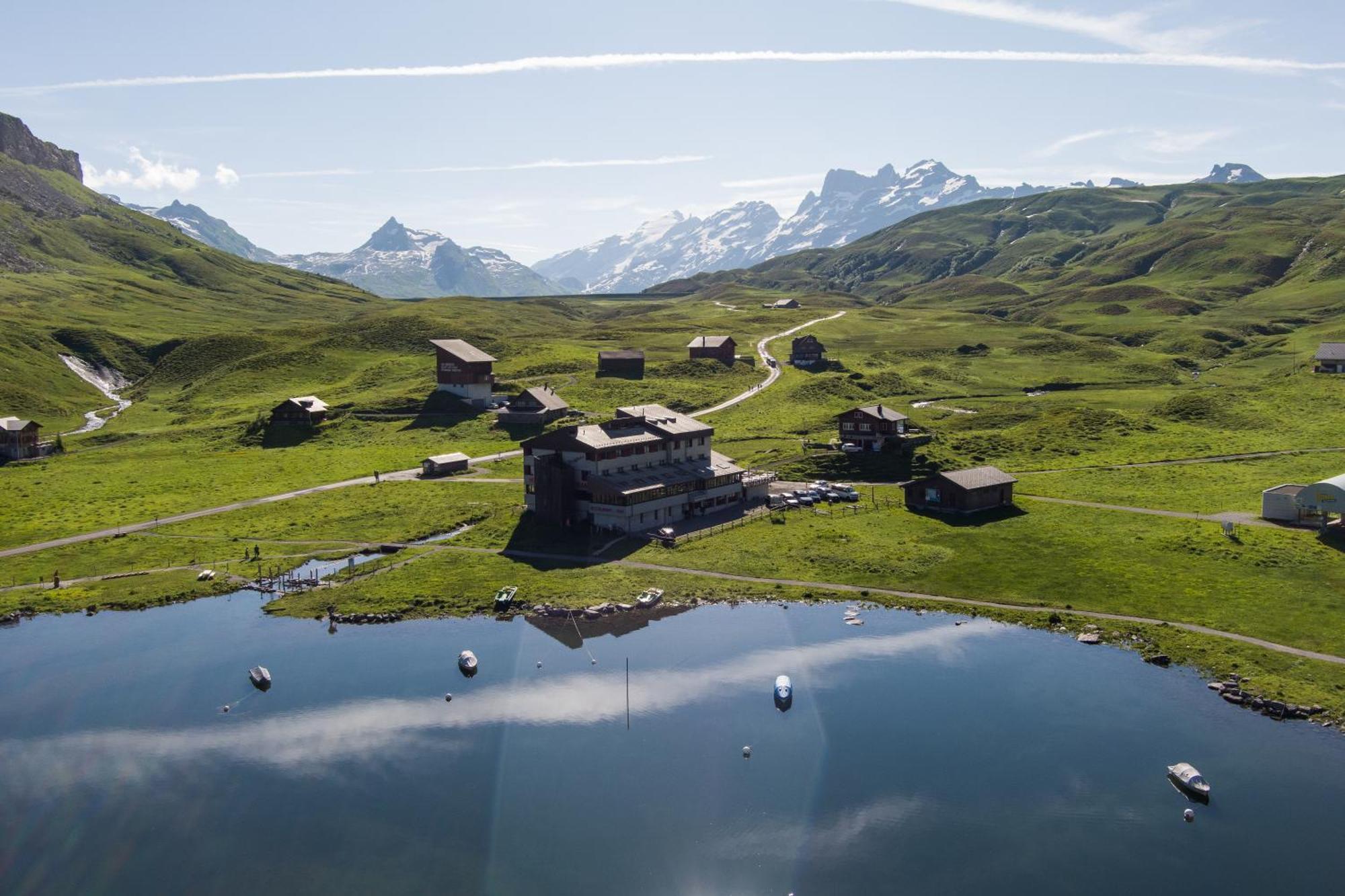 Berghotel Distelboden Melchsee Frutt ภายนอก รูปภาพ